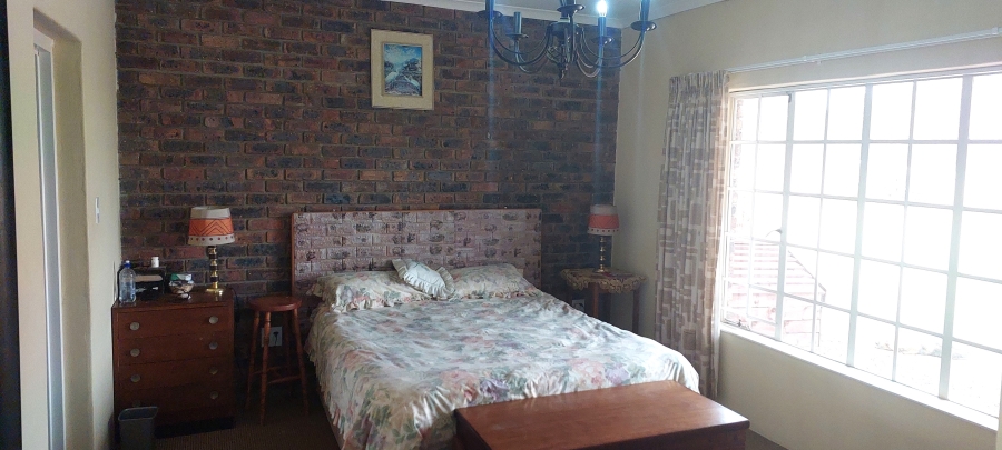 3 Bedroom Property for Sale in Vaaldam SH Free State